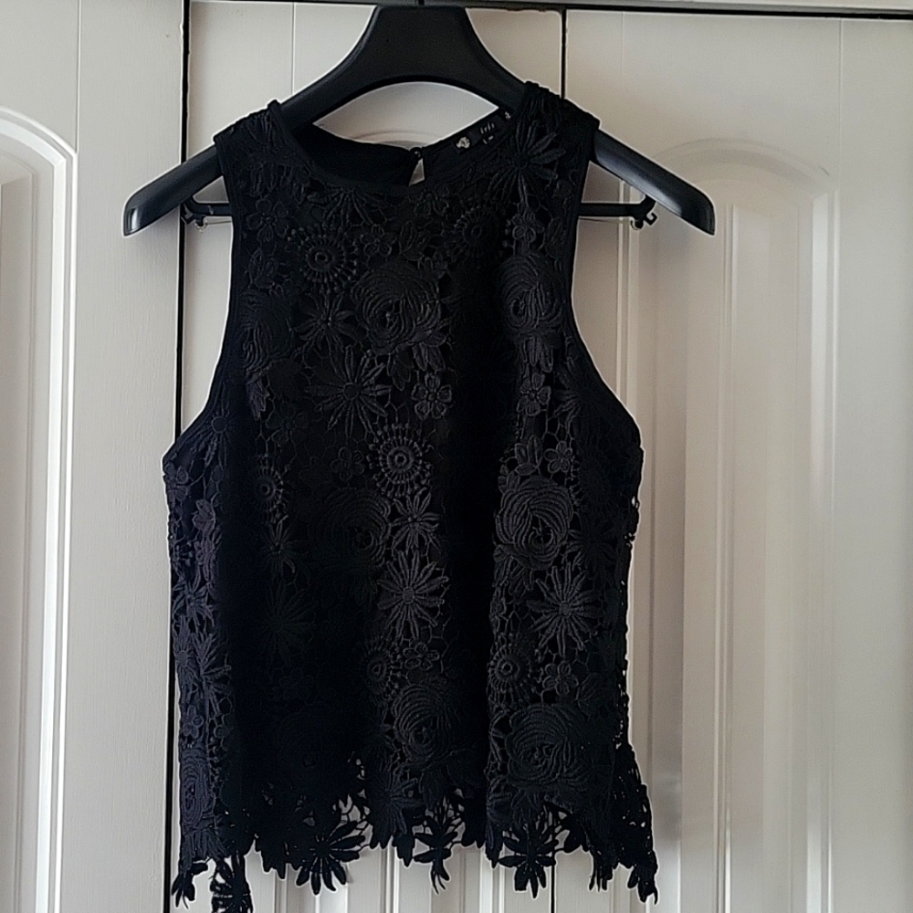 Iris XL lace top blouse
